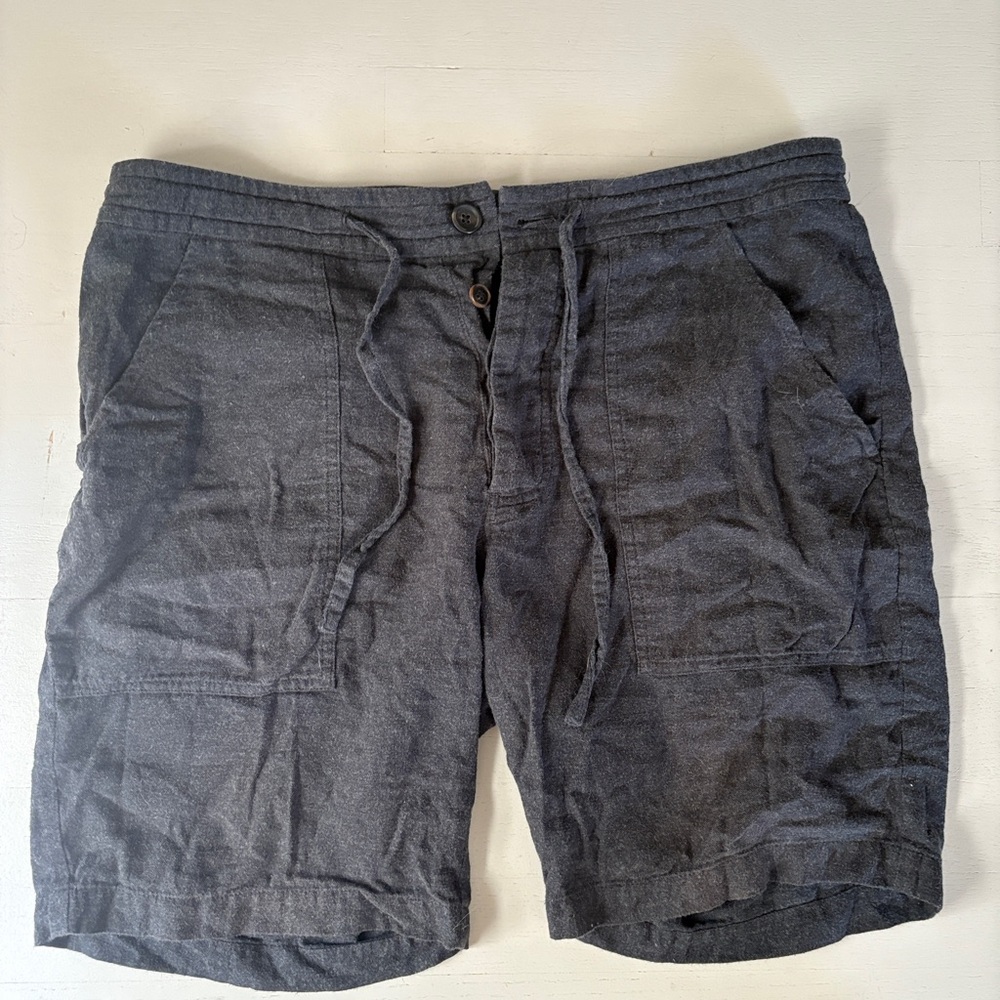 Men's Charcoal Cargo Shorts